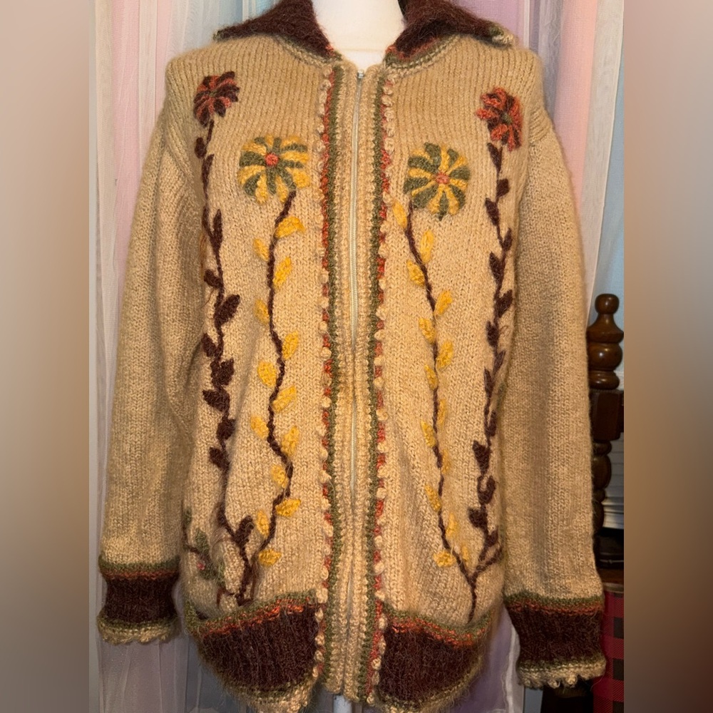 Aerika Cardigan